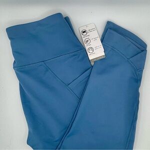 Blue High-Waisted Carpri Leggings 22” inseam with side pockets Apana NWT